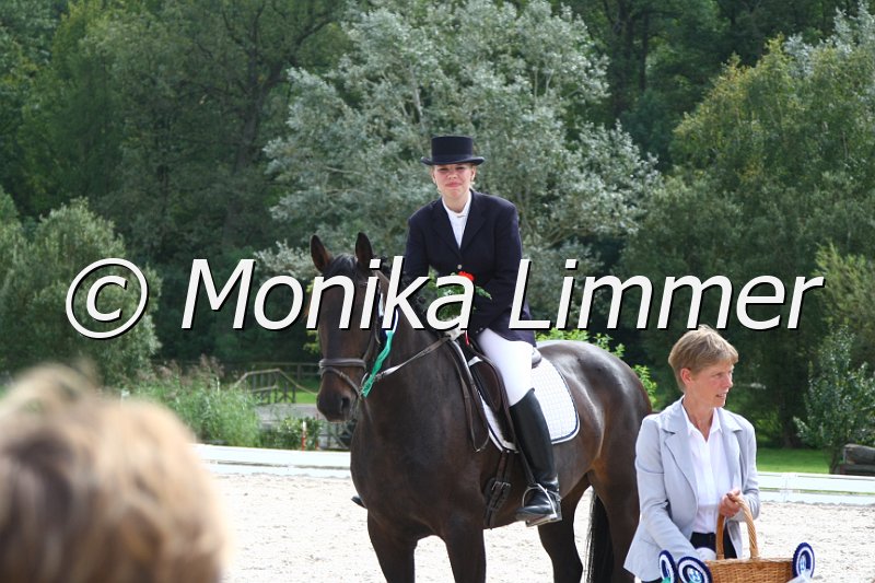 109M0329_Dressur L_Finale Franken.JPG